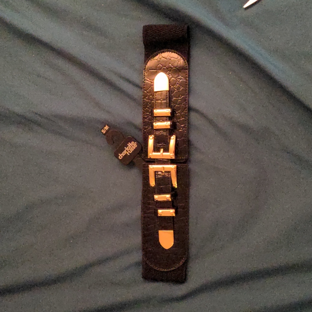 Black and Gold stretch belt